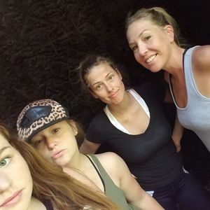 Meet your Posher, April